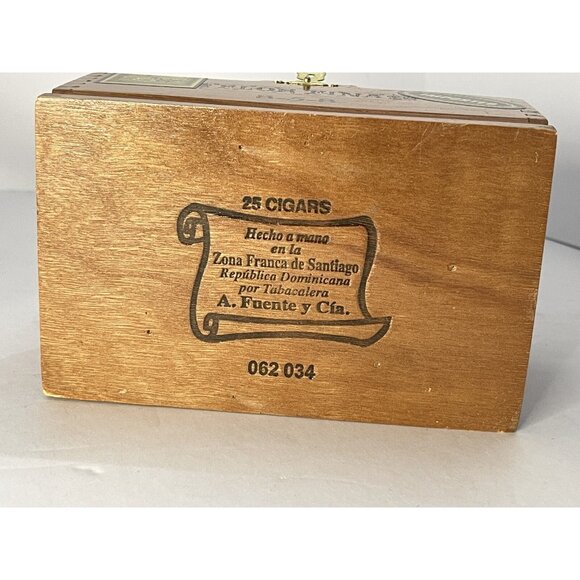 VTG Empty Wood Cigar Box Arturo Fuente Flor Fina 8-5-8 Maduro Dominican Republic - Picture 6 of 8